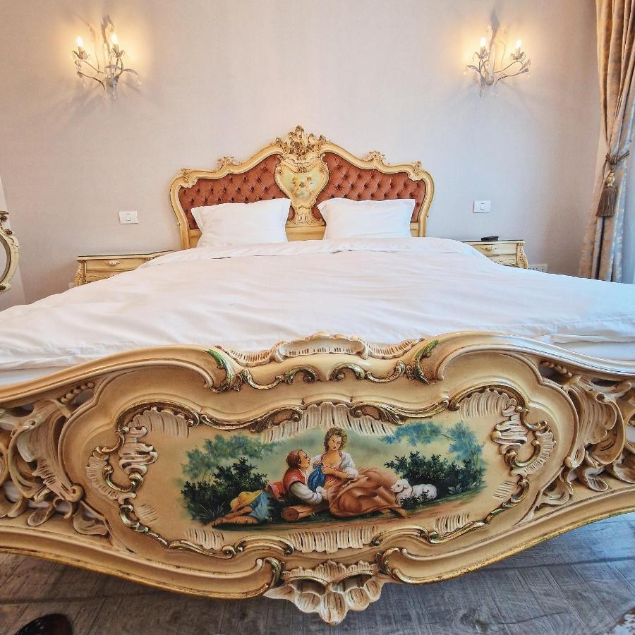 Amor Tirol Busteni (Adults Only) 外观 照片