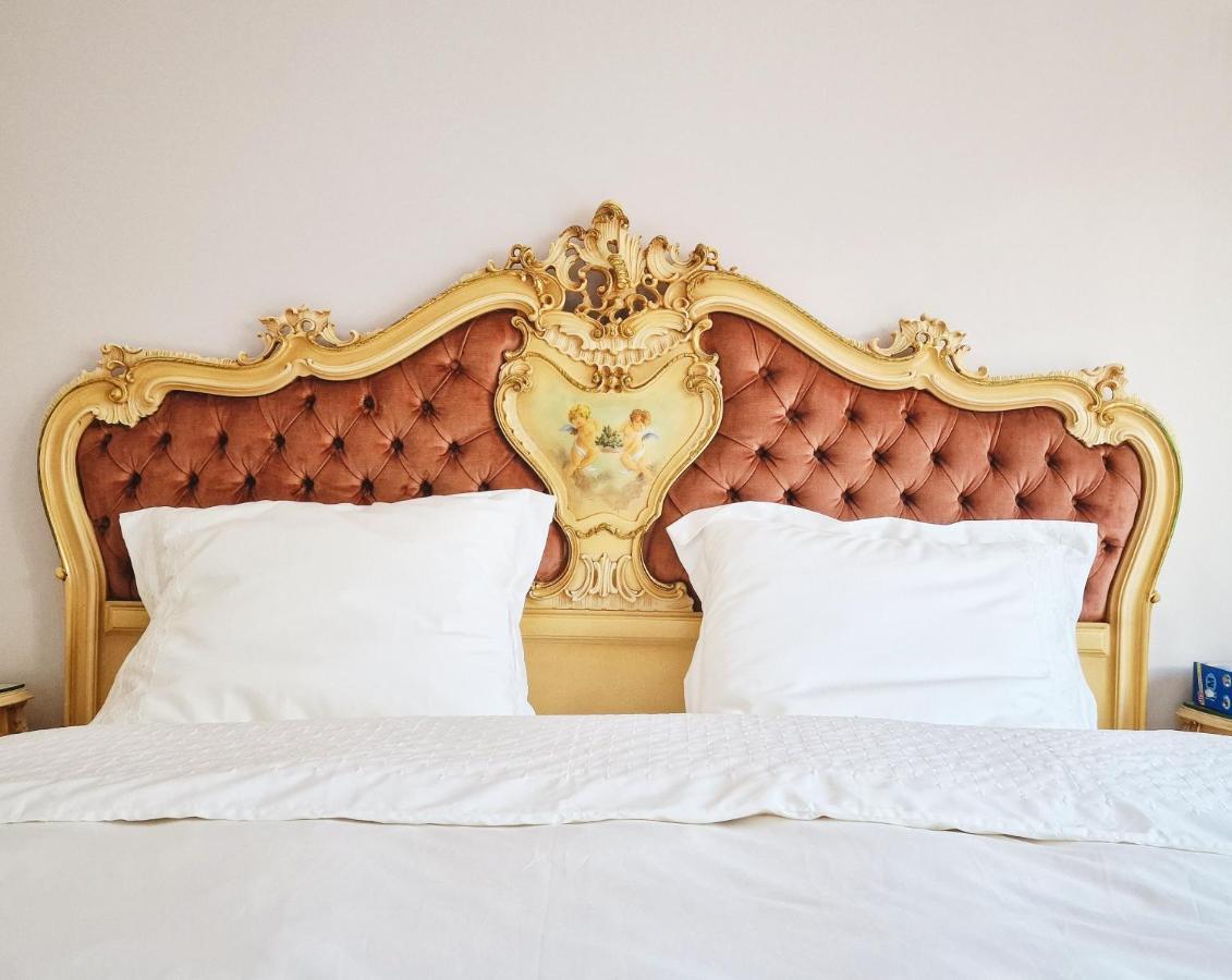 Amor Tirol Busteni (Adults Only) 外观 照片