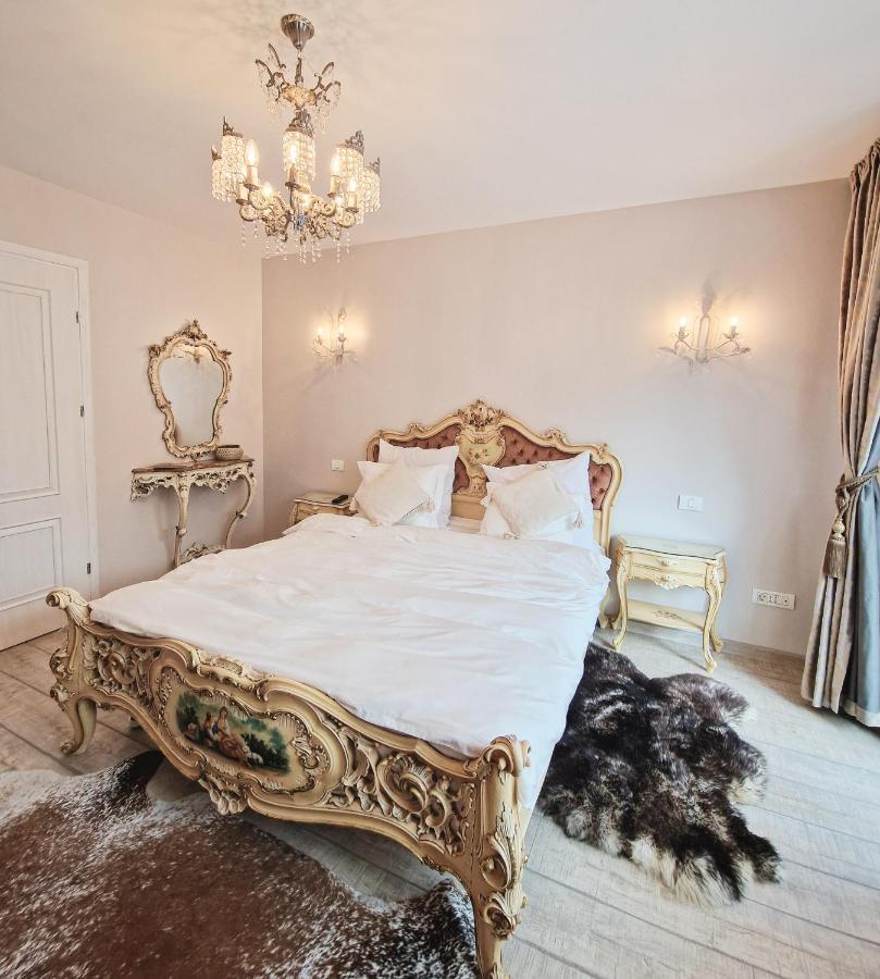 Amor Tirol Busteni (Adults Only) 外观 照片