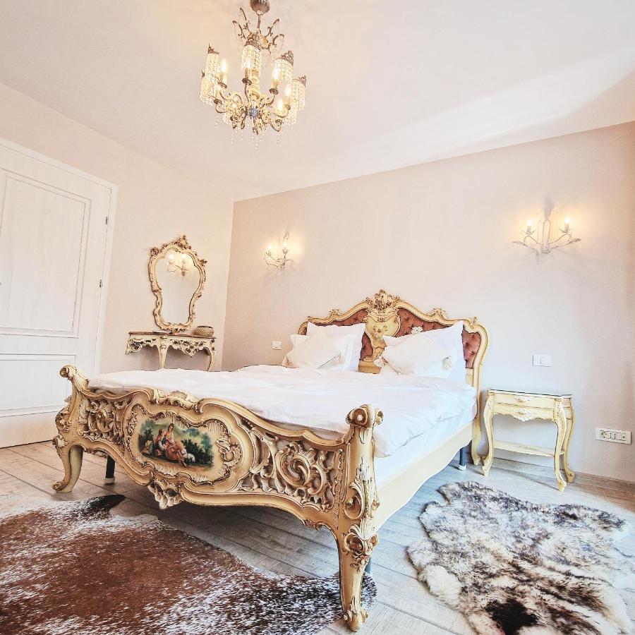 Amor Tirol Busteni (Adults Only) 外观 照片